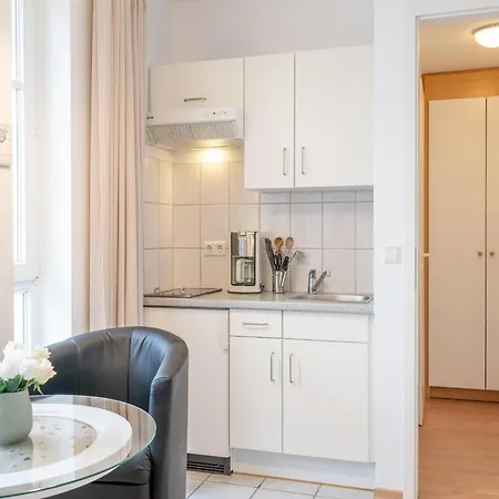 Lejlighed Moderne Strandnahe In Mit Balkon